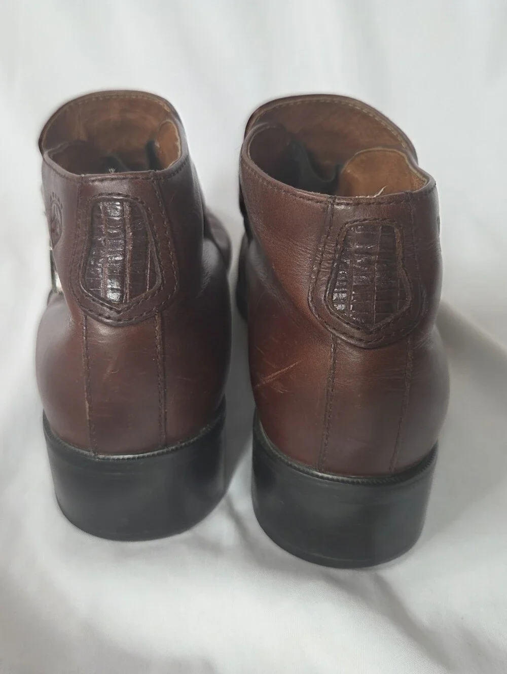 Women's Size 6 1/2 Leather Ankle Boots with Decorative Silver Buckle Ariat